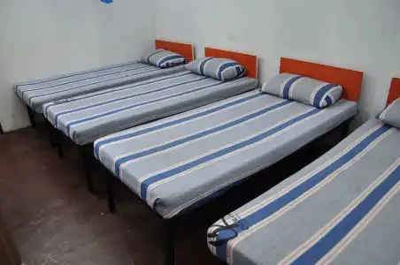 City Motel - 4