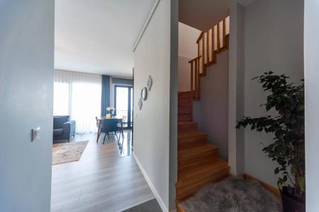 Green Hills Suites - 13