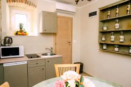 D & Sons Apartments - 135