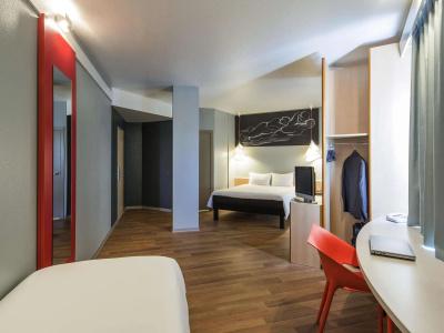 ibis Sevilla - 4