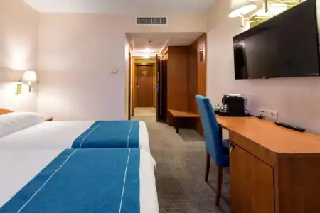 Ramada by Wyndham Bucharest Parc - 37