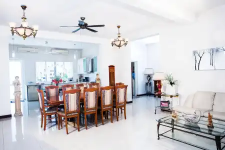 Whitehouse Residencies - 3