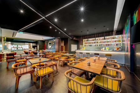 Hyatt Place Wasl District - 23