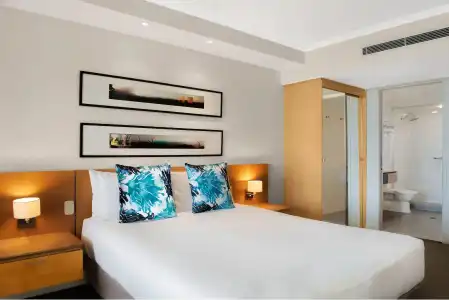 Pelican Waters Resort - 4