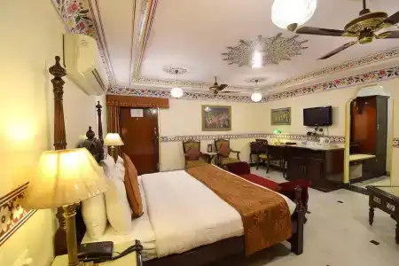 Umaid Bhawan - A Heritage Style Boutique - 81