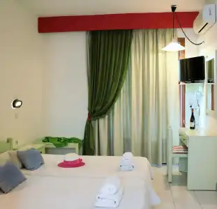 John & Mary's Studios - 2