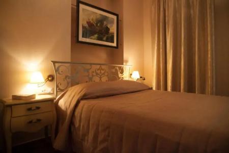 Spon Boutique - 2
