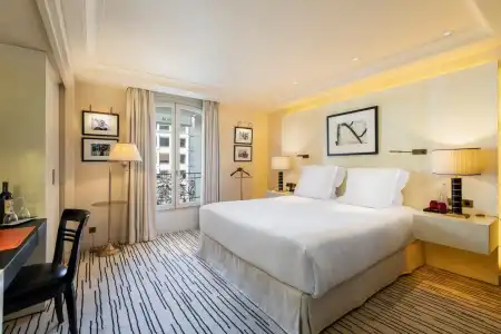 37 - Luxury Flat Montaigne - 19
