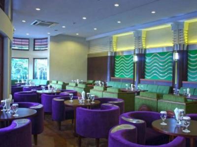 Savoy Homann - 17