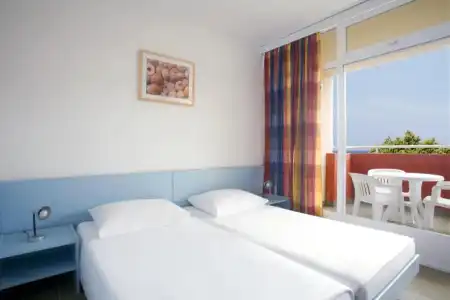 Lanterna Resort - 100