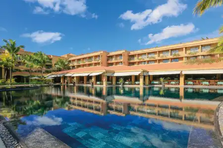 Mauricia Beachcomber Resort & Spa - 11