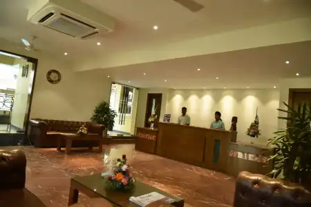 Resort De Coracao-Calangute - 1