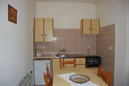Nicos & Olympia Apartments - 80