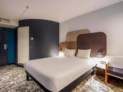 B&B Rouen Centre Rive Droite - 31