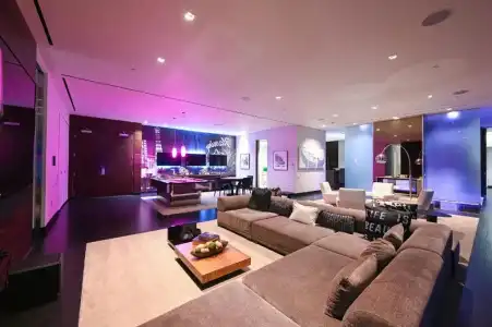 Beautiful Palms Place Suite - 381