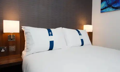 Holiday Inn Express London - ExCeL by IHG - 8