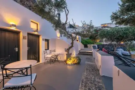 Pearl of Caldera Oia Boutique - 59