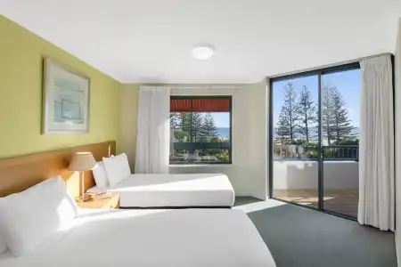 Oaks Gold Coast Calypso Plaza Suites - 39