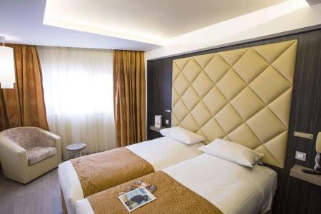 Best Western Plus Cannes Riviera & Spa - 49