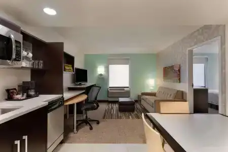 Home2 Suites by Hilton Philadelphia - Convention Center, PA - 16