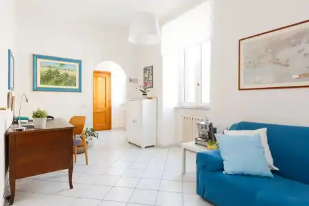 B&B Piazza Fratti - 24