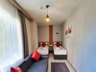 Letstay Panorama Suites - 2
