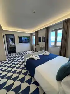 Central Wellness - 180