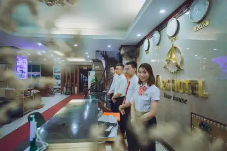 - 61 Luong Ngoc Quyen - 9
