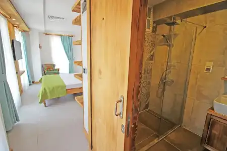 Onal Tas Konak - 36