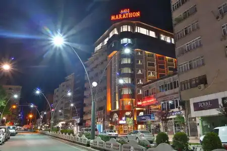 Marathon - 19