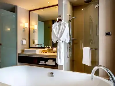 Hilton Bangkok Grande Asoke - 32