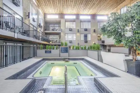 Sandman & Suites Kelowna - 35