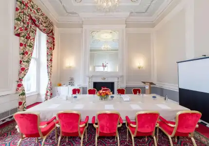 Doubletree by Hilton London Marble Arch - 17
