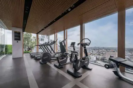 Wyndham Garden Bangkok Sukhumvit 42 - 8