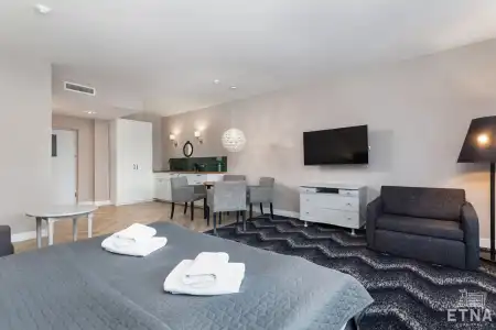 ApartEtna - 1