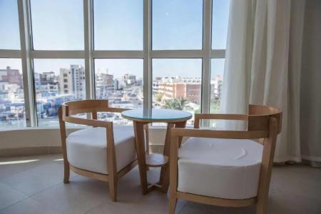 Redcon Suites - 137