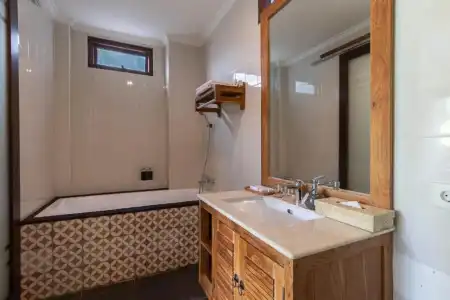 Meruhdani Boutique Ubud - 122