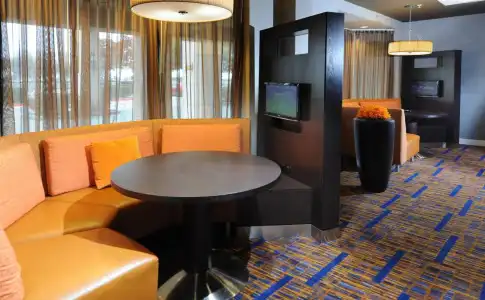 Courtyard by Marriott Dallas Plano in Legacy Park - 12