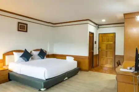 The New Villa - 53