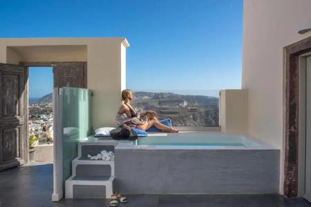 Mythical Blue Luxury Suites - 107