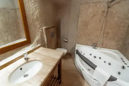 Amber Cave Suites - 46