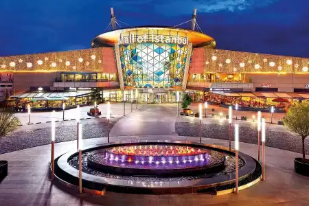 Hilton Mall Of - 21