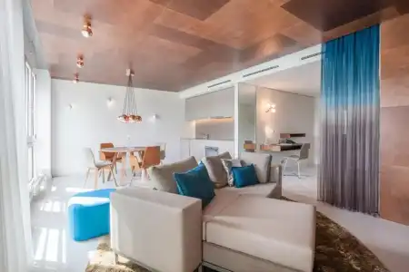 EMA House Suites - 71