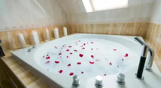 AllureInn and Spa - 16