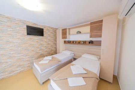Azzuro Apartments - 36