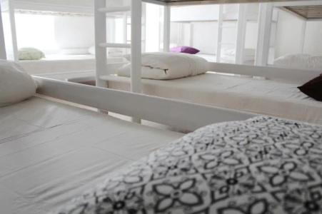 Tree House HOSTEL - 12
