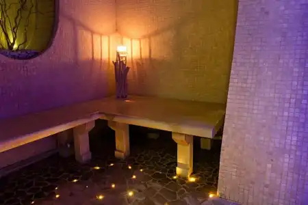 Golden Tower & Spa - 23