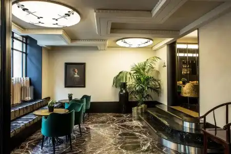 Hôtel du Rond-Point des Champs-Élysées - 19