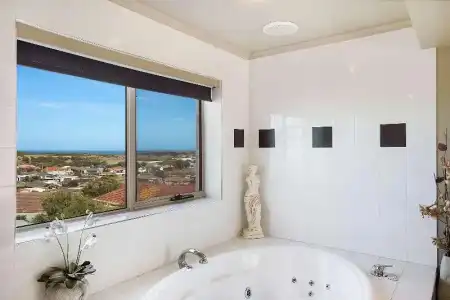 Comfort Inn On Raglan - 24