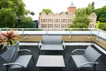 Safestay London Kensington Holland Park - 23